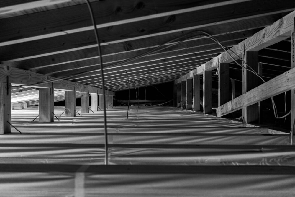 金華山麓の平屋